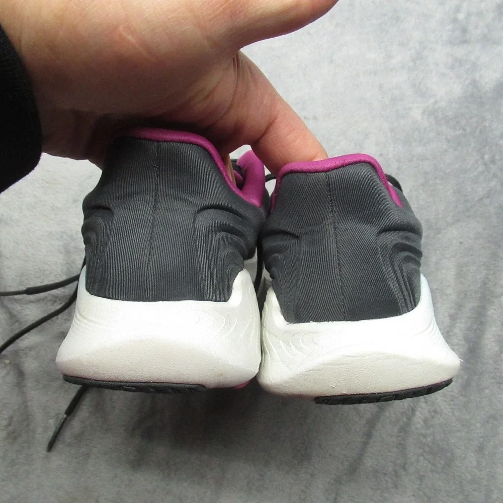Altra couple blemish